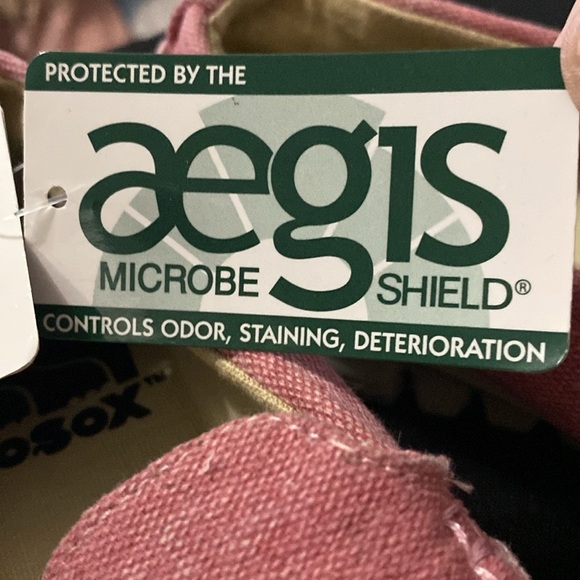 NWT NO SOX WO SIZE 8 SLIP ON LOAFER AEGIS MICROBE SHIELD  LIGHT RED  NEW - Picture 5 of 15
